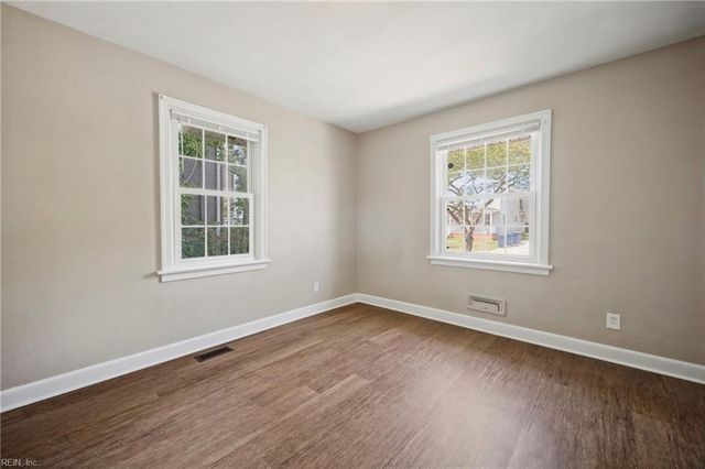 405 W 27th ST, Norfolk, VA 23517