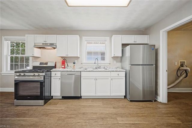405 W 27th ST, Norfolk, VA 23517