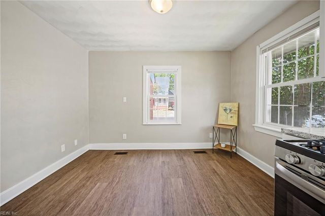 405 W 27th ST, Norfolk, VA 23517
