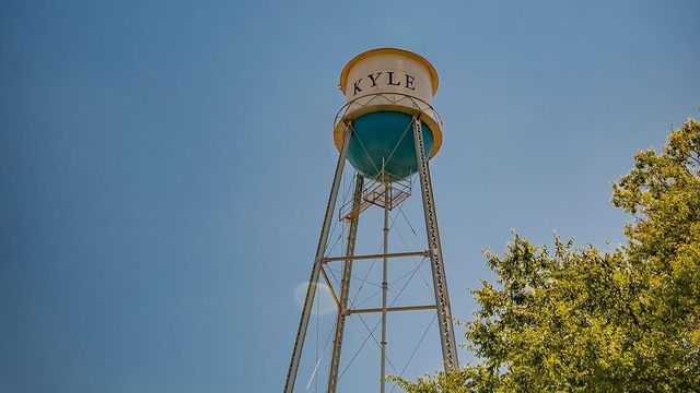 464 Sandringham LOOP, Kyle, TX 78640