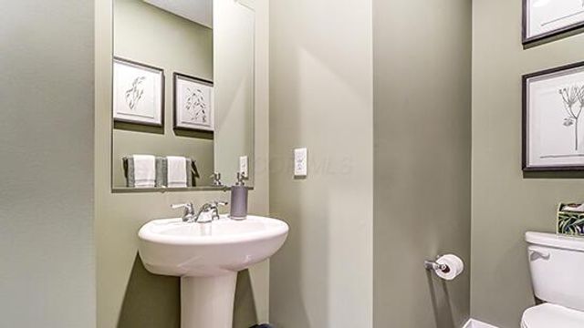 2100 Overlook Way, Newark, OH 43055
