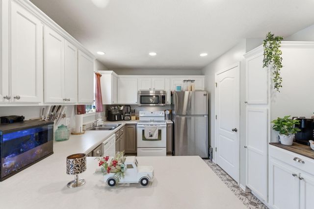 1204 S 16th Street, Ozark, MO 65721