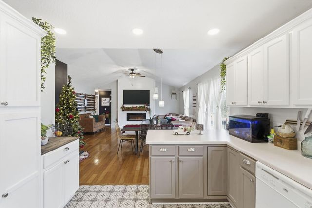 1204 S 16th Street, Ozark, MO 65721