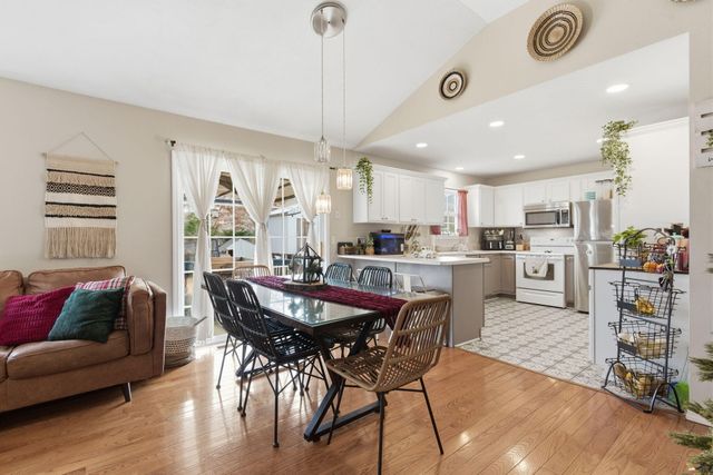 1204 S 16th Street, Ozark, MO 65721