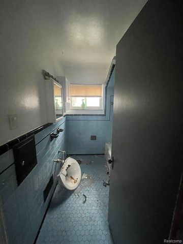 10799 Worden Street, Detroit, MI 48224