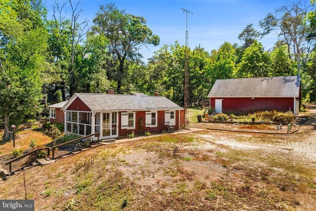 6 SPRUCE LN, Bridgeton, NJ 08302
