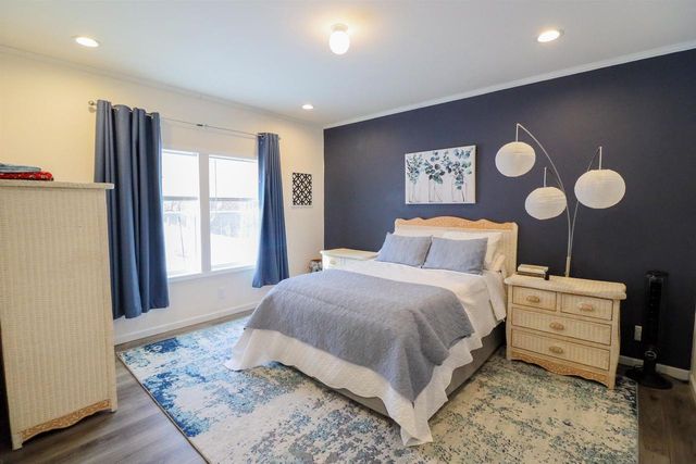 3521 Alexander Avenue, Holmen, WI 54636