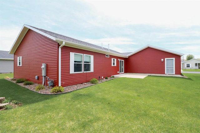 3521 Alexander Avenue, Holmen, WI 54636
