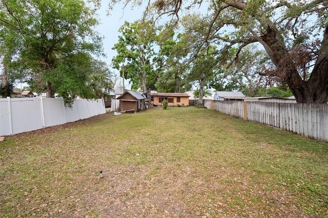 7141 56TH STREET N, Pinellas Park, FL 33781