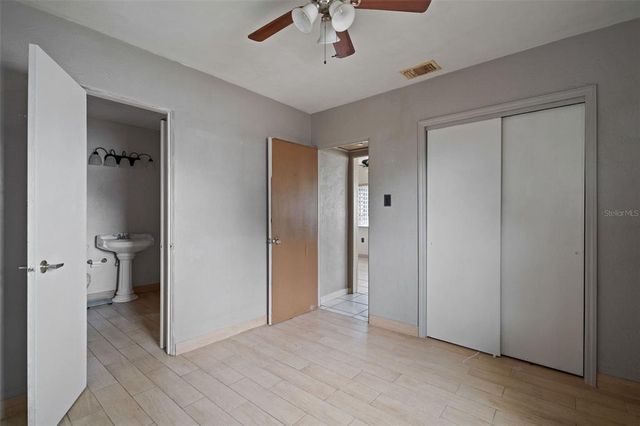 7141 56TH STREET N, Pinellas Park, FL 33781