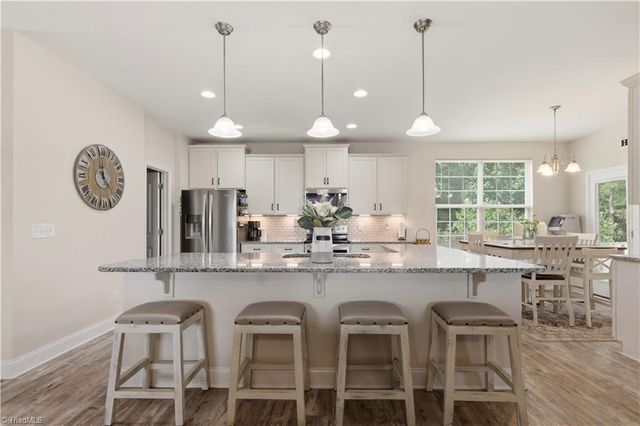 116 Beckham Place, Thomasville, NC 27360