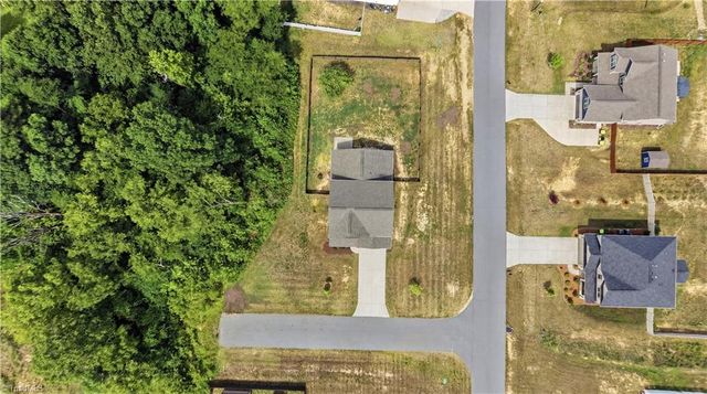 116 Beckham Place, Thomasville, NC 27360