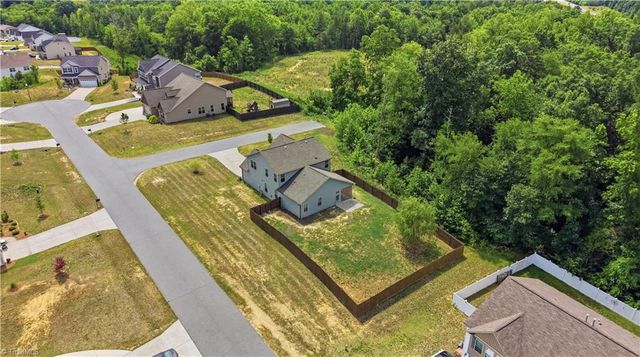 116 Beckham Place, Thomasville, NC 27360