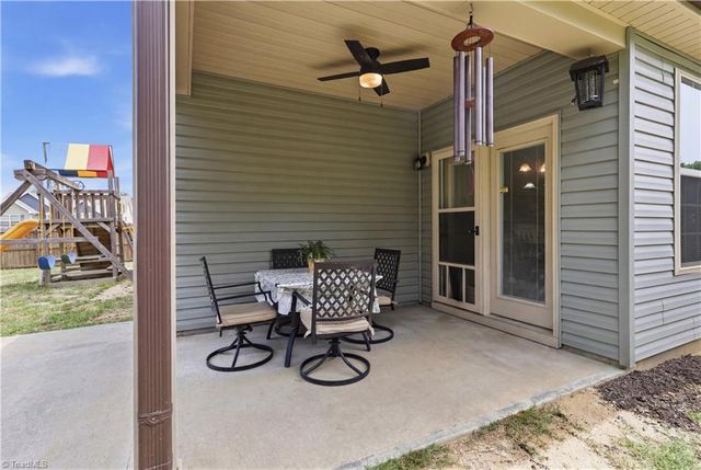 116 Beckham Place, Thomasville, NC 27360