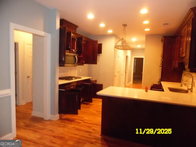 1224 Oakwood Place, Loganville, GA 30052