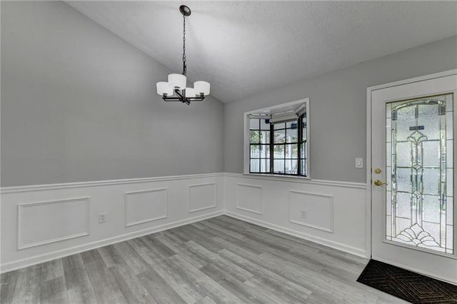1122 Realm Lane, Lawrenceville, GA 30044