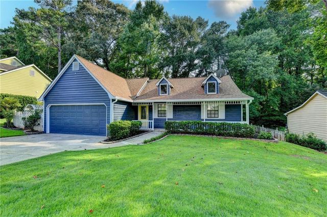 1122 Realm Lane, Lawrenceville, GA 30044