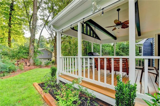 1122 Realm Lane, Lawrenceville, GA 30044