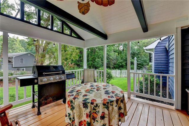 1122 Realm Lane, Lawrenceville, GA 30044