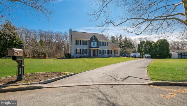 3833 LUHMANN CIR, Garnet Valley, PA 19060