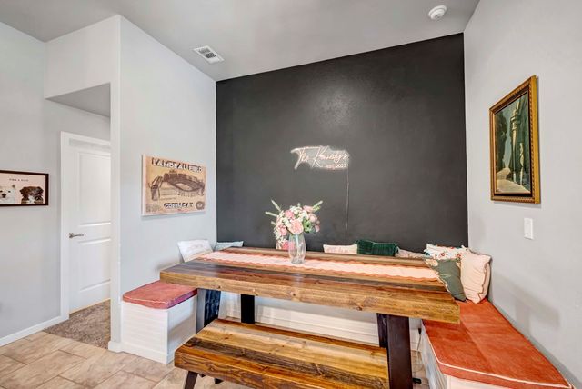 2600 Rio, Midland, TX 79705