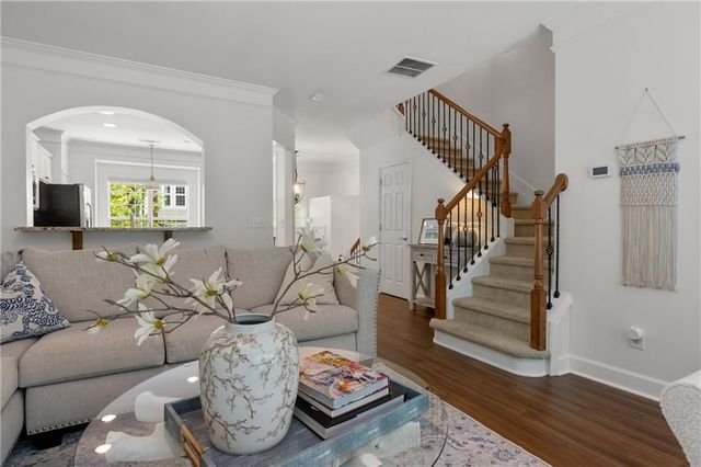 2294 Limehurst Drive NE 17, Atlanta, GA 30319