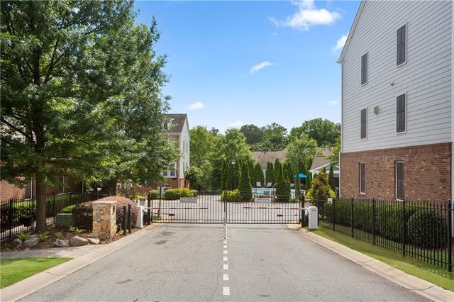 2294 Limehurst Drive NE 17, Atlanta, GA 30319