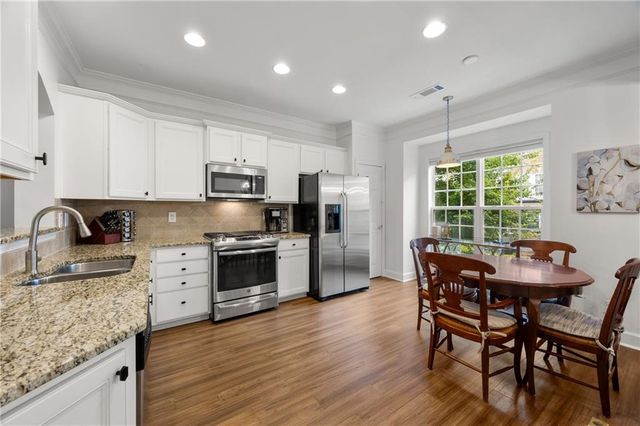 2294 Limehurst Drive NE 17, Atlanta, GA 30319