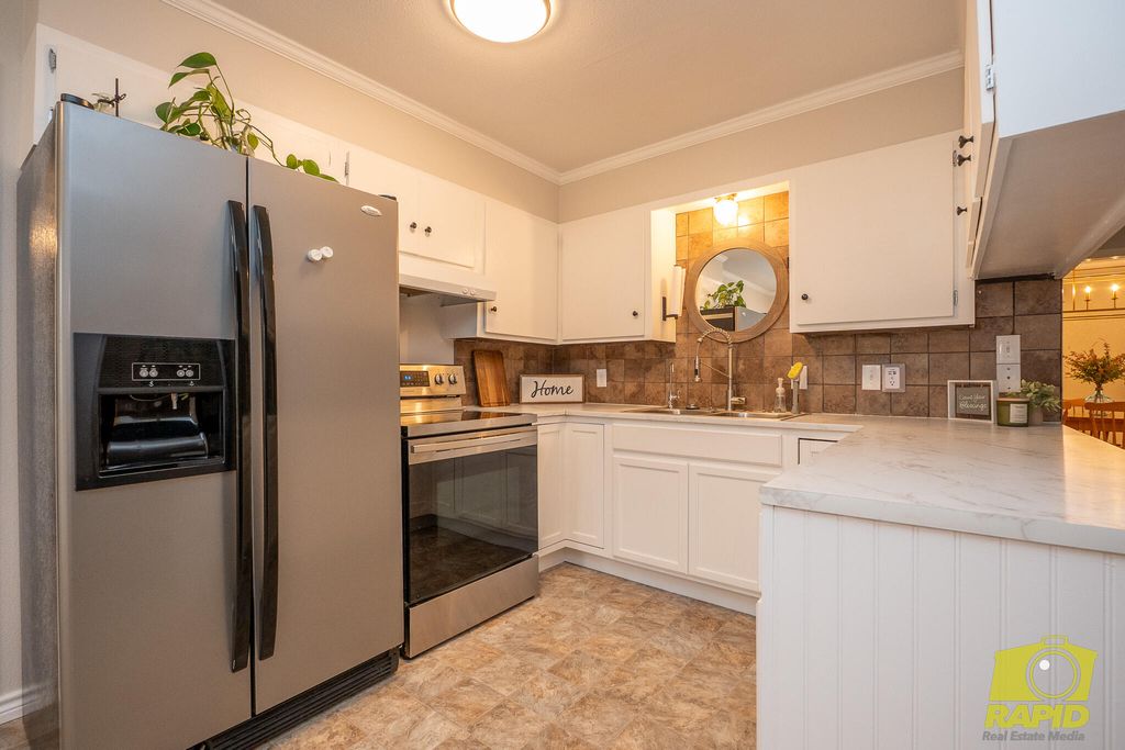 Image 12 of property listing at 3005 Bluebonnet Lane, San Angelo, TX 76904