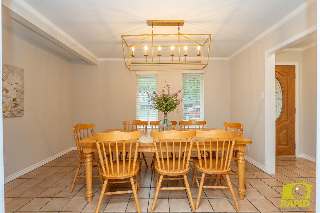 Image 17 of property listing at 3005 Bluebonnet Lane, San Angelo, TX 76904
