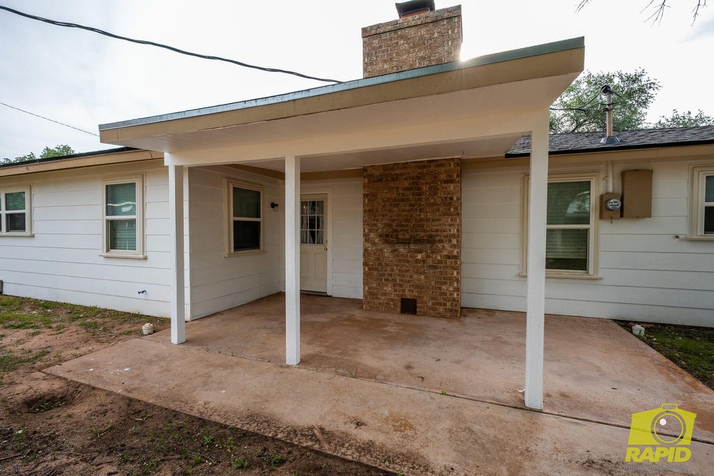 Image 32 of property listing at 3005 Bluebonnet Lane, San Angelo, TX 76904