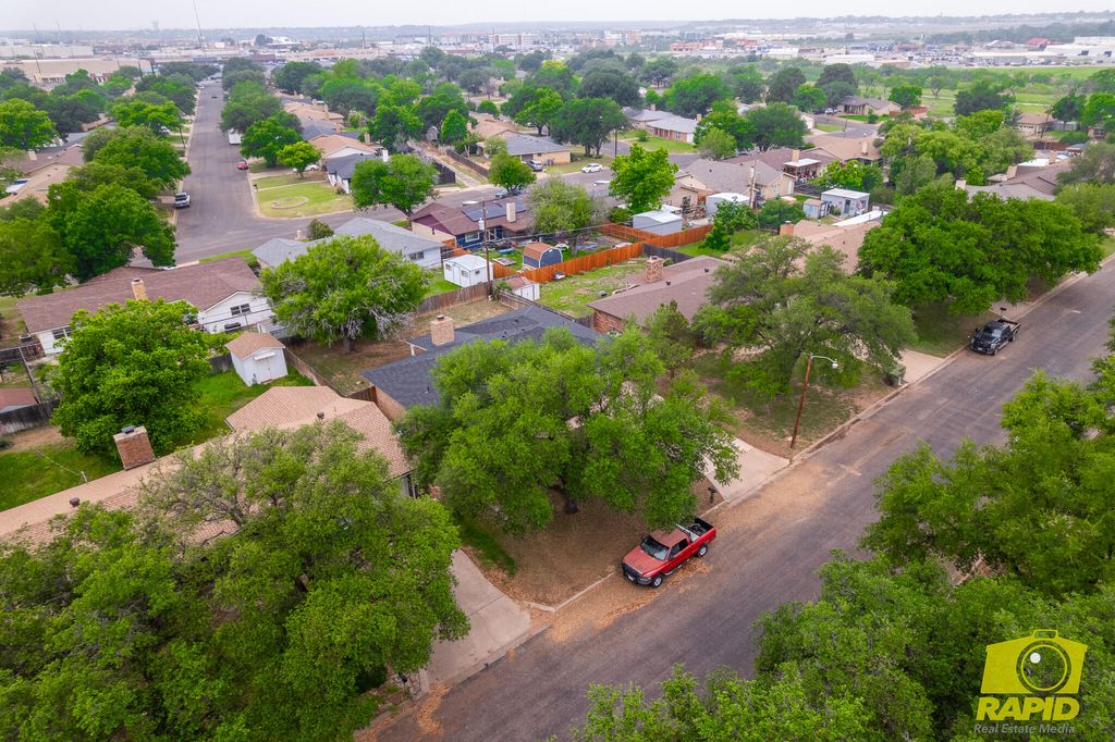 Image 42 of property listing at 3005 Bluebonnet Lane, San Angelo, TX 76904