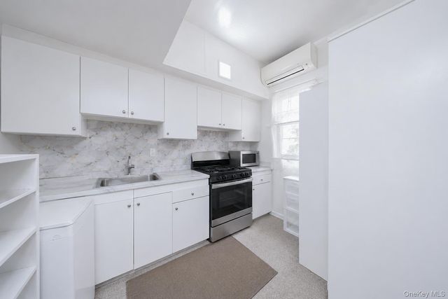 1430 70th Street, Brooklyn, NY 11228