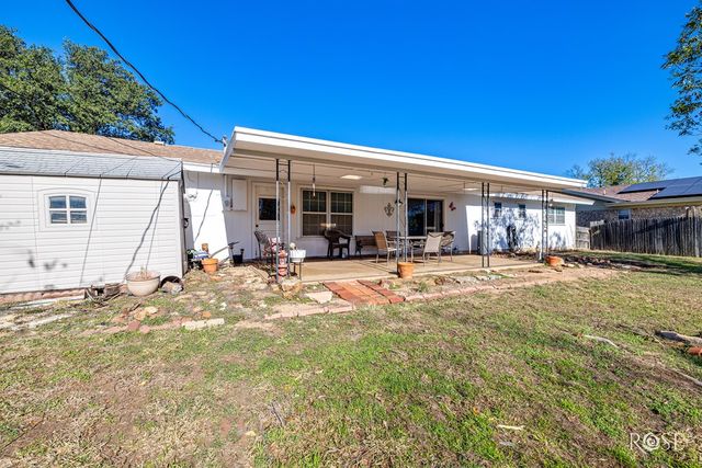 1817 Greenwood St, San Angelo, TX 76901