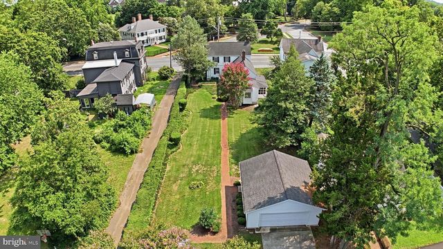 109 E DIVISION ST, Dover, DE 19901