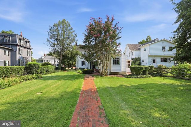 109 E DIVISION ST, Dover, DE 19901