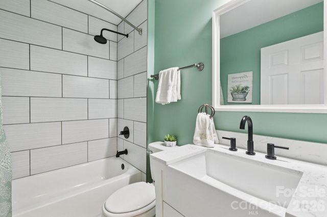 6037 Queens Walk Court, Fort Mill, SC 29707