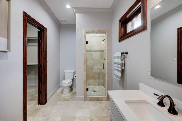 6213 San Felipe Street, Houston, TX 77057