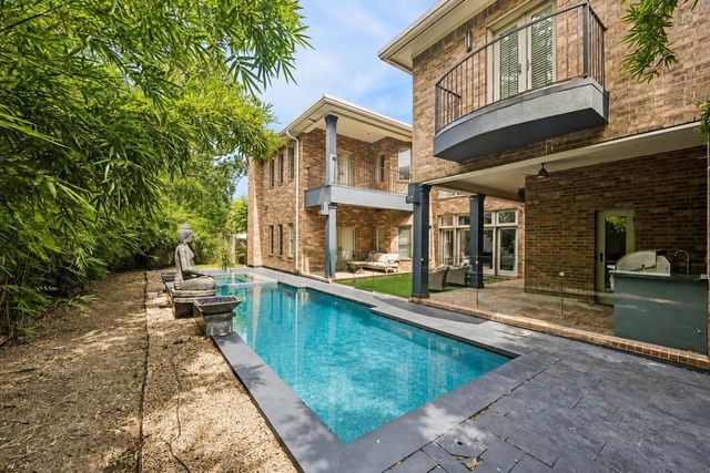 6213 San Felipe Street, Houston, TX 77057