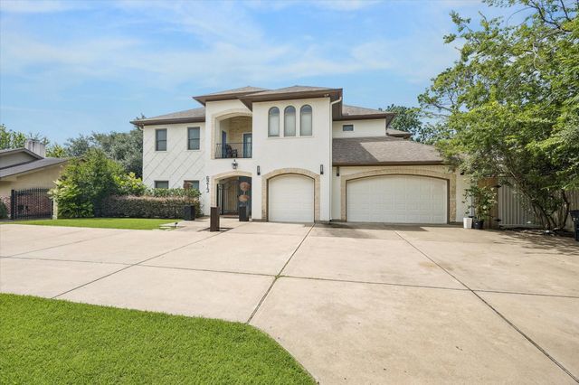 6213 San Felipe Street, Houston, TX 77057