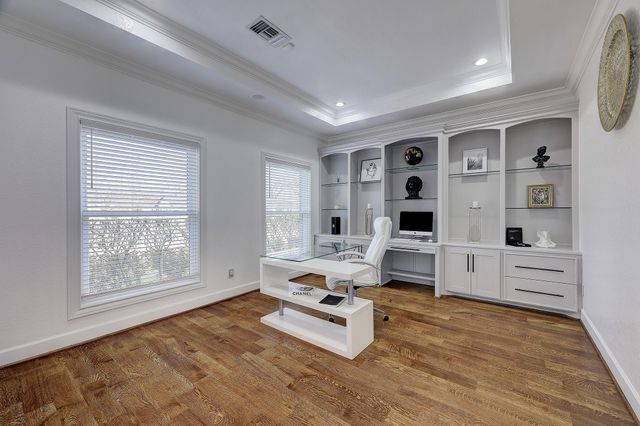 6213 San Felipe Street, Houston, TX 77057
