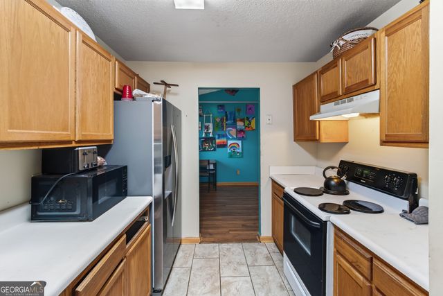 579 Edna Street, Villa Rica, GA 30180