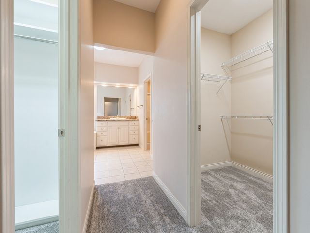 2705 147th Street, Urbandale, IA 50323