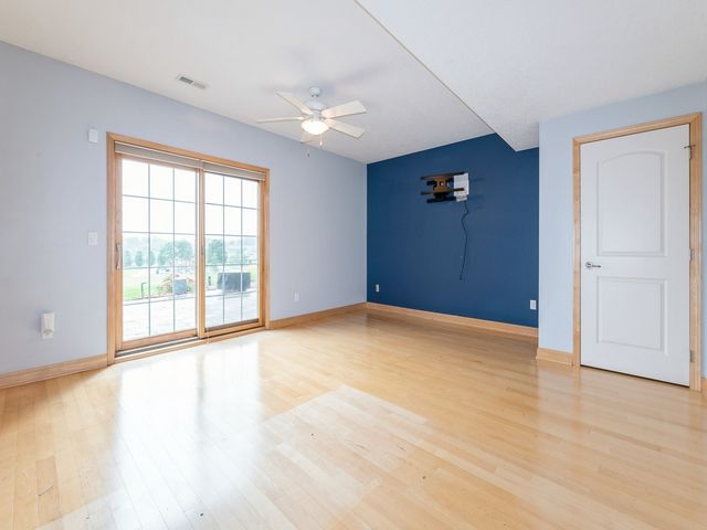 2705 147th Street, Urbandale, IA 50323