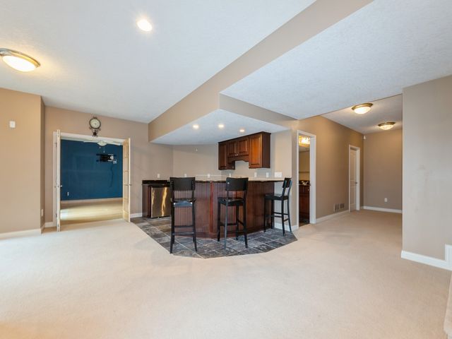 2705 147th Street, Urbandale, IA 50323