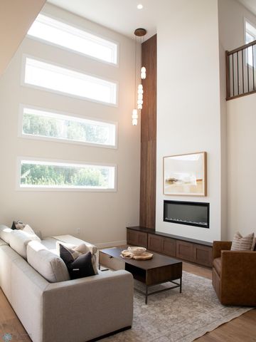 3606 Decorah Way S, Fargo, ND 58104