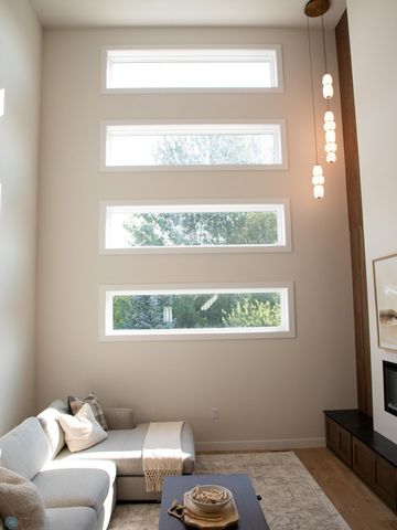 3606 Decorah Way S, Fargo, ND 58104