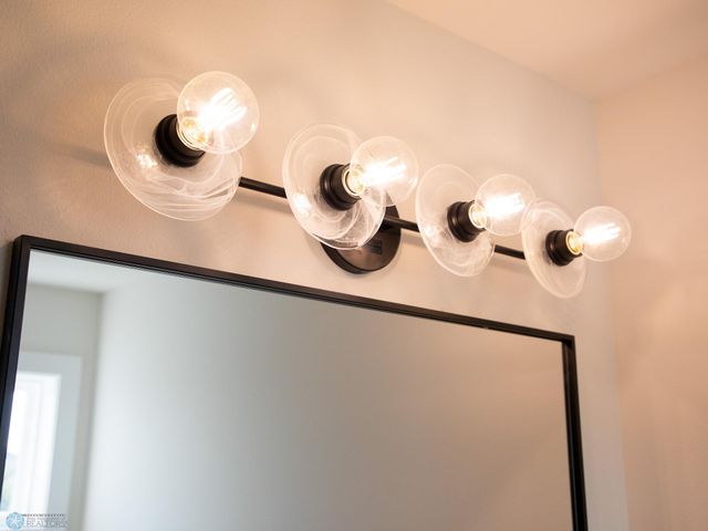 3606 Decorah Way S, Fargo, ND 58104