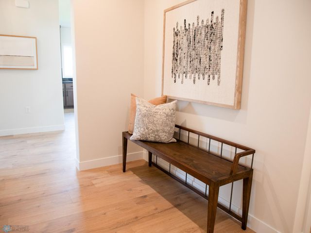 3606 Decorah Way S, Fargo, ND 58104