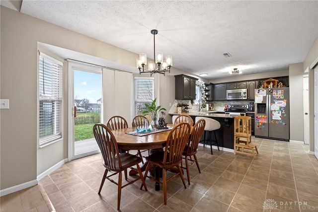 25 Blose Court, Springboro, OH 45066